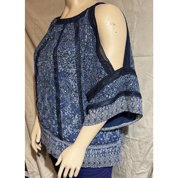 Elie Tahari L Silk Blouse Blue Cold Shoulder Metallic Embroidery Pleated Chiffon - Picture 3 of 14